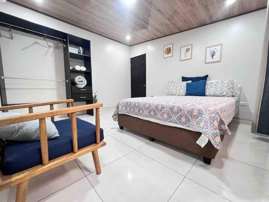 Appartamento Departamento H Gonzalez 2 Alajuela Esterno foto