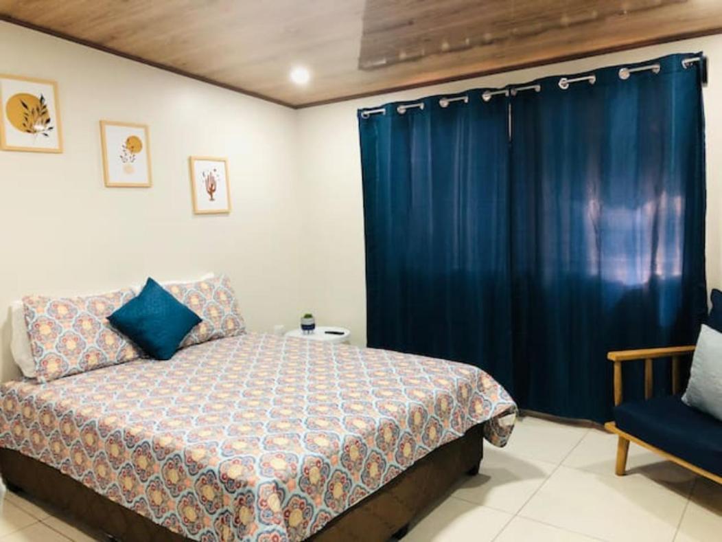 Appartamento Departamento H Gonzalez 2 Alajuela Esterno foto